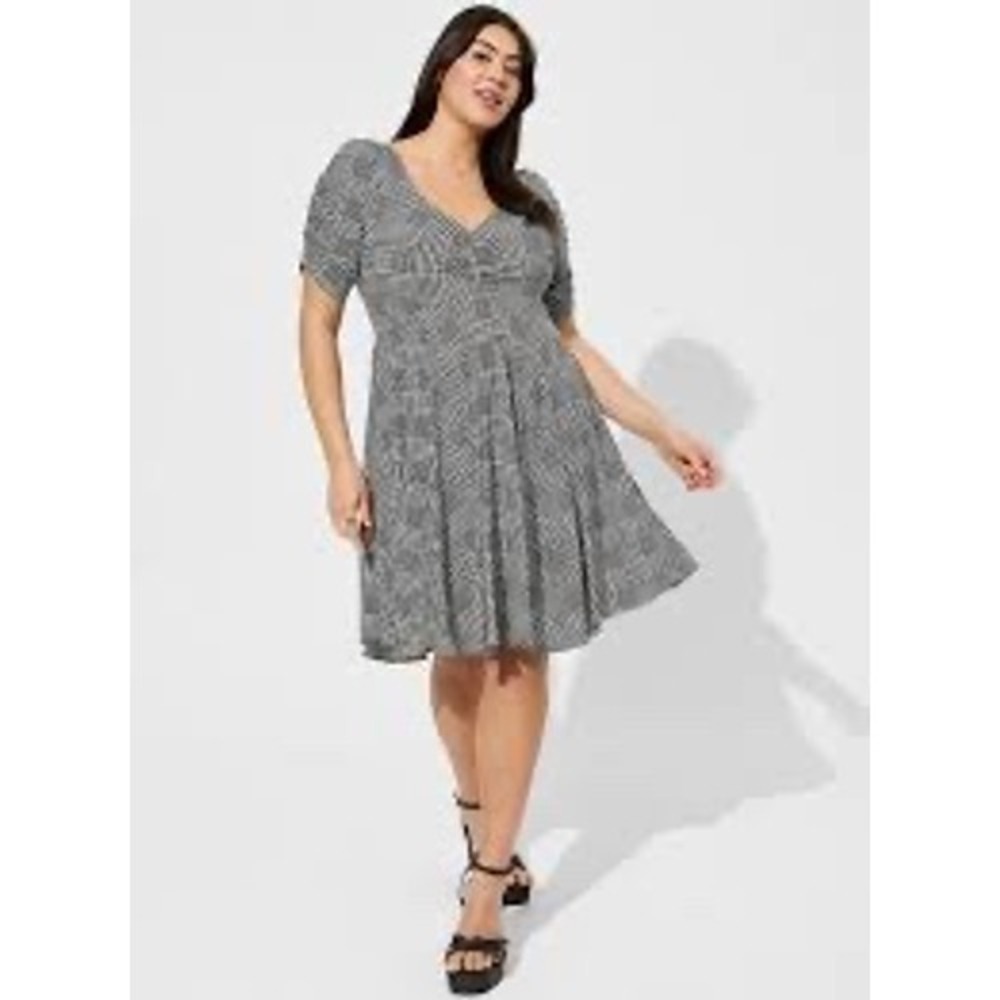 Torrid Dress Womens 2 Black White Excellent Houndstooth‎